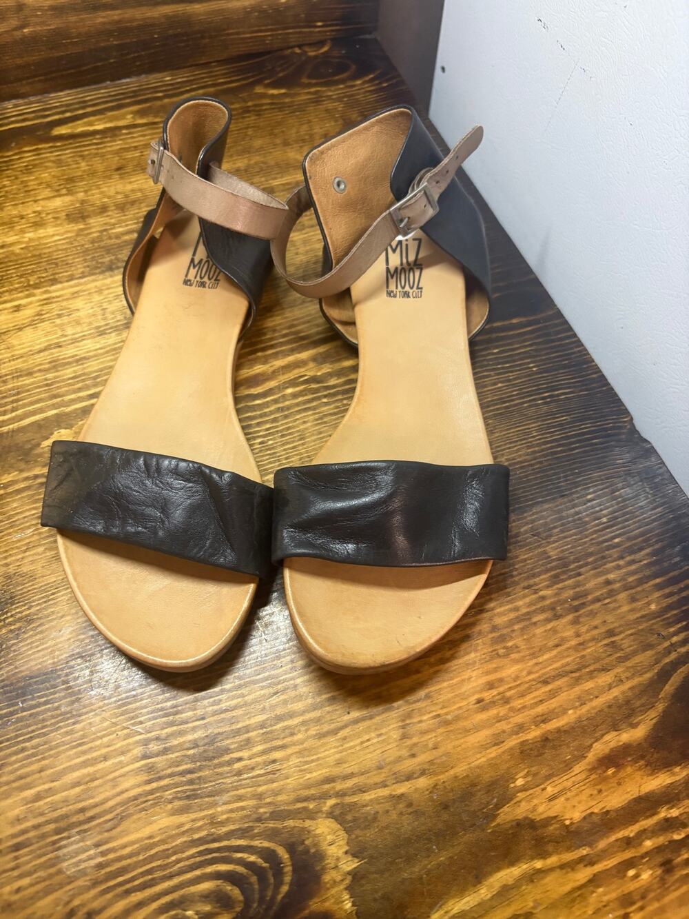 Miz mooz black and tan sandals size 9